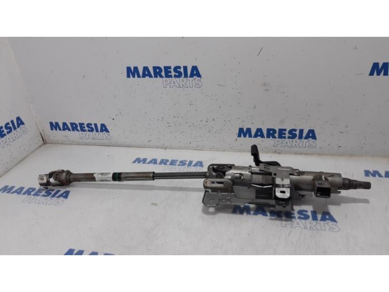 Peugeot - 208 - Steering column housing