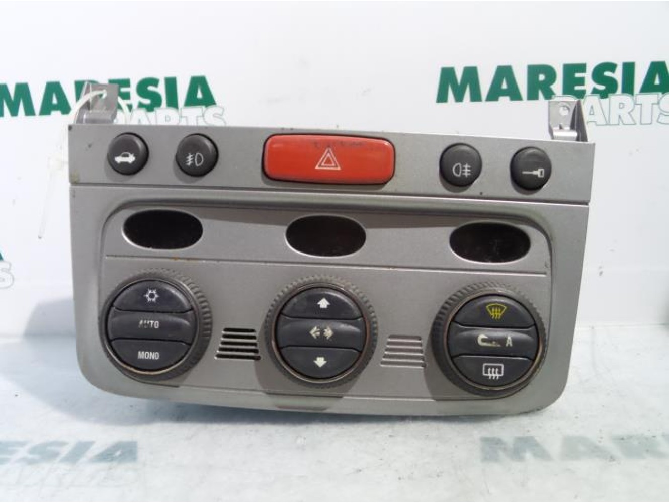 Alfa Romeo - 147 - Heater control panel