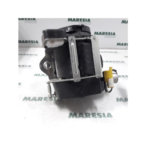 Alfa Romeo - 147 - Front seatbelt, right