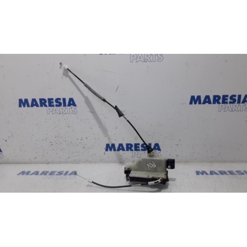 Peugeot - 208 - Front door lock mechanism 4-door, right