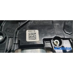 Peugeot - 208 - Scheibenwischermotor hinten