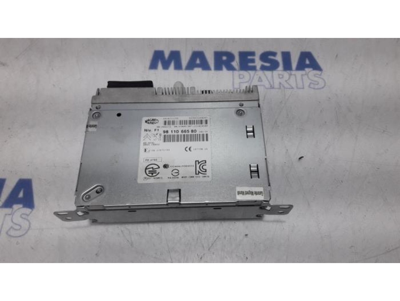 Peugeot - 208 - Radio