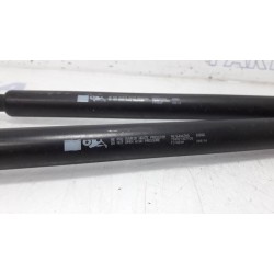 Peugeot - 208 - Set of tailgate gas struts