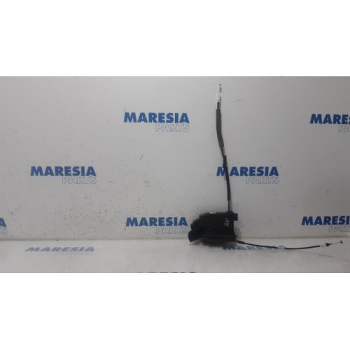 Peugeot - 308 - Front door lock mechanism 4-door, right