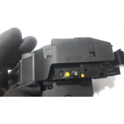 Peugeot - 308 - Tailgate lock mechanism