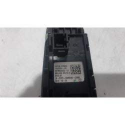 Peugeot - 308 - Multi-functional window switch