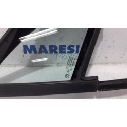 Peugeot - 208 - Vitre triangulaire avant droite