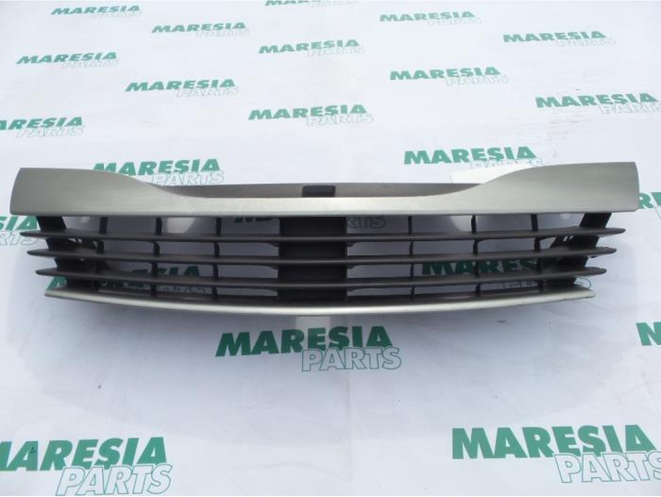 Renault - Laguna - Grill