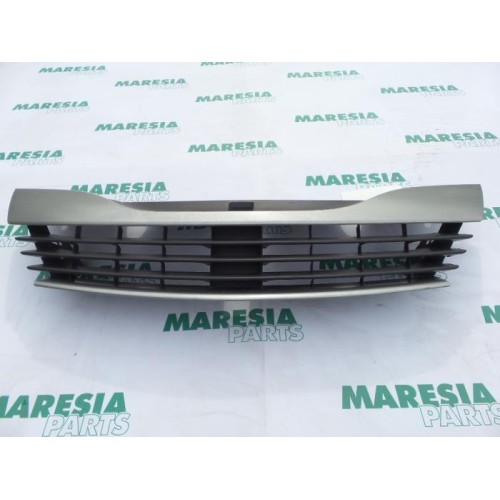 Renault - Laguna - Grille