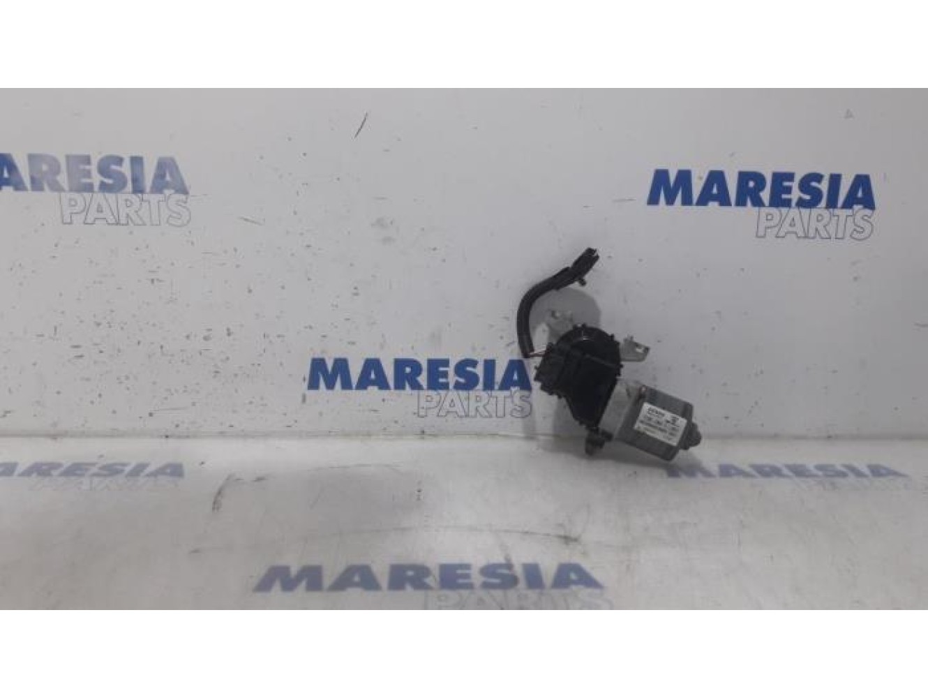 Fiat - 500 - Moteur essuie-glace avant
