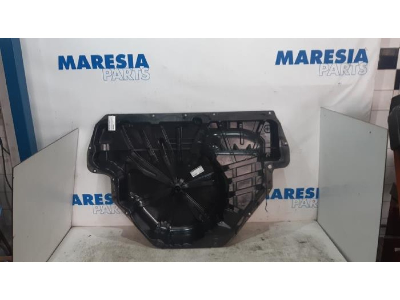 Renault - Megane - Reservewielbak