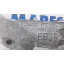 Peugeot - 208 - Engine mount