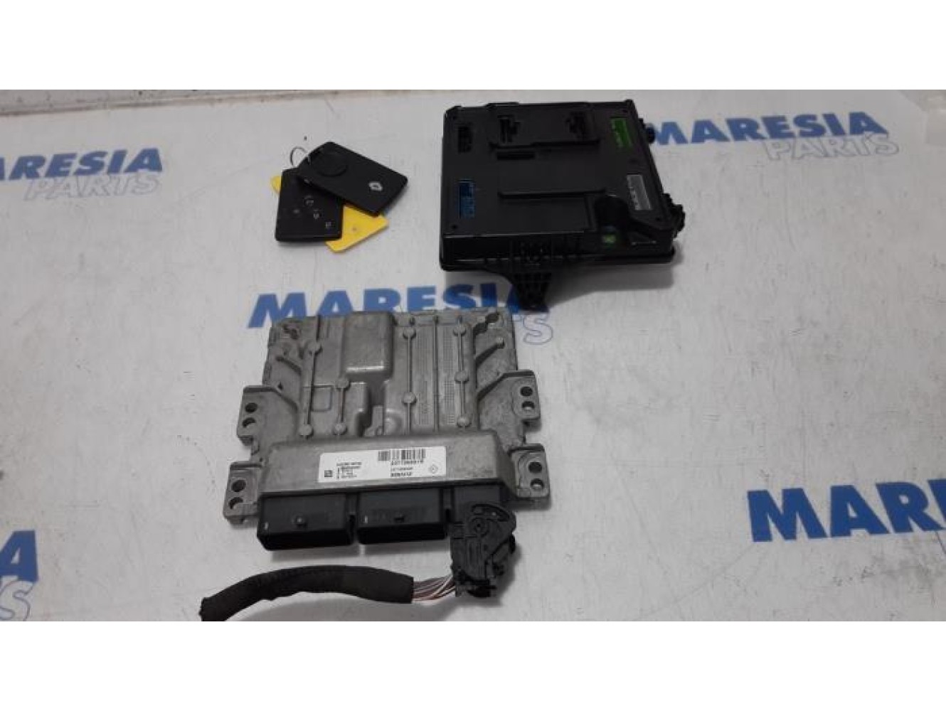 Renault - Megane - Engine management computer