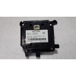 Renault - Megane - Navigation control panel