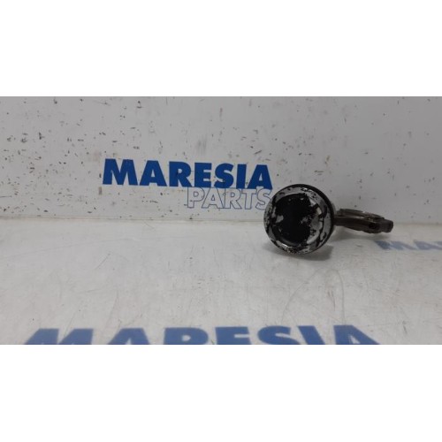 Opel - Combo - Piston