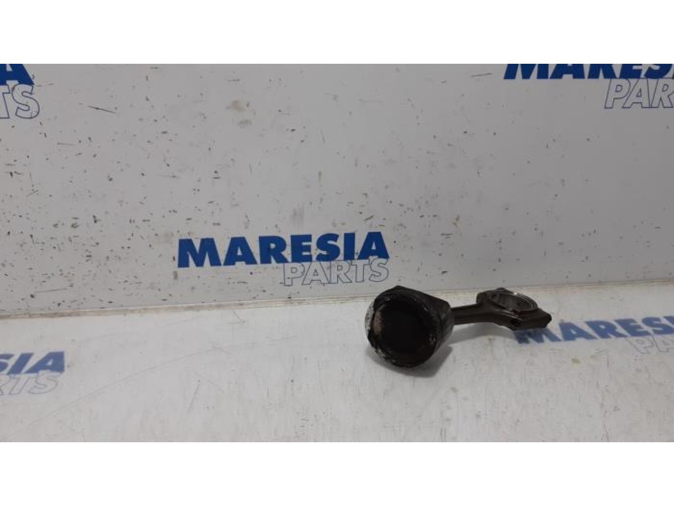 Opel - Combo - Piston