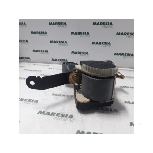Renault - Laguna - Front seatbelt, right