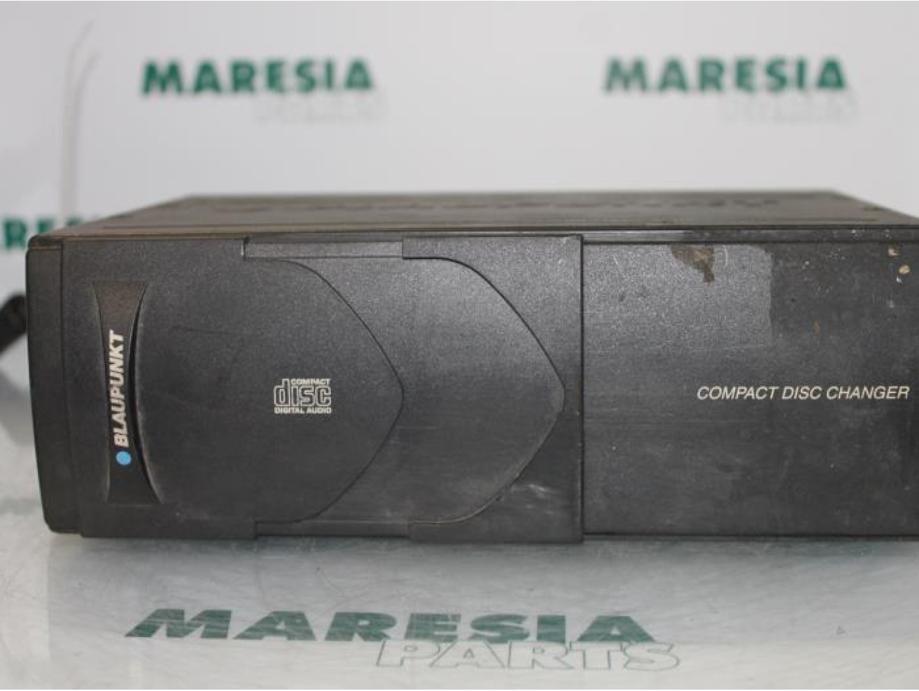 Alfa Romeo - 147 - CD Wechsler
