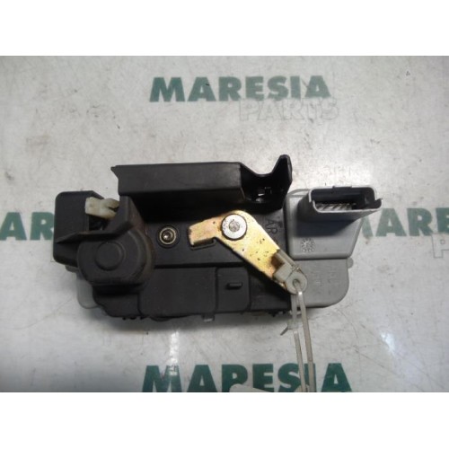 Citroen - C5 - Rear door lock mechanism 4-door, left