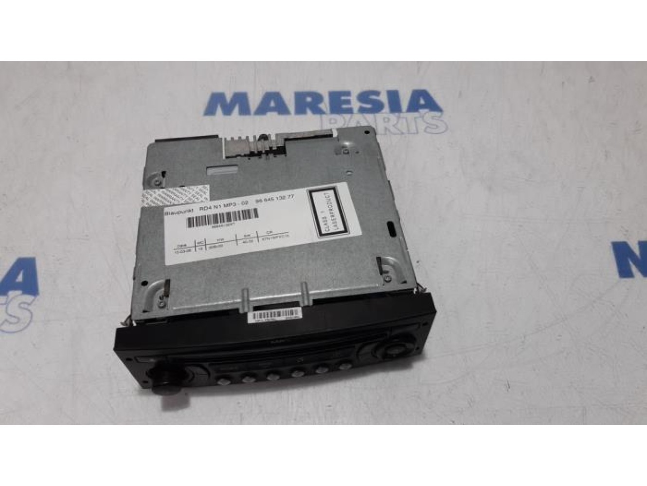 Peugeot - Partner - Radio CD player