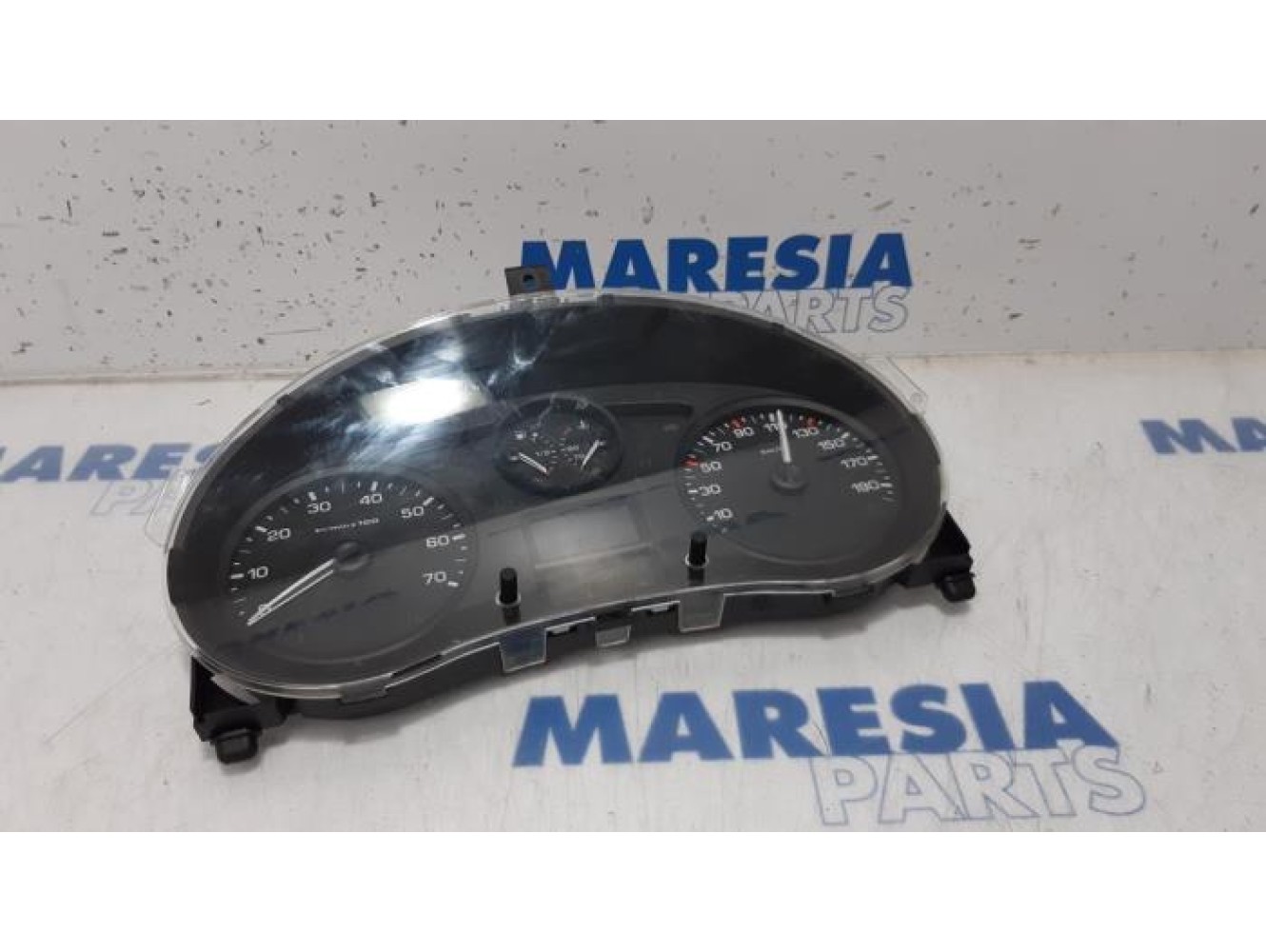 Peugeot - Partner - Instrument panel