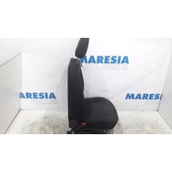 Opel - Combo - Stoel links