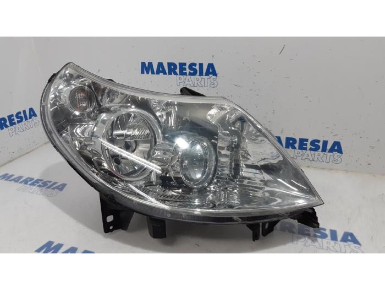 Citroen - Jumper - Phare droit