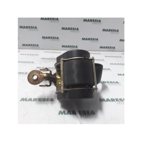 Renault - Laguna - Front seatbelt, right