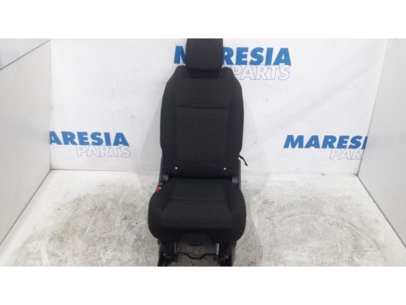 Peugeot - 5008 - Rear seat