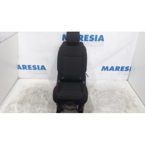 Peugeot - 5008 - Stoel achter