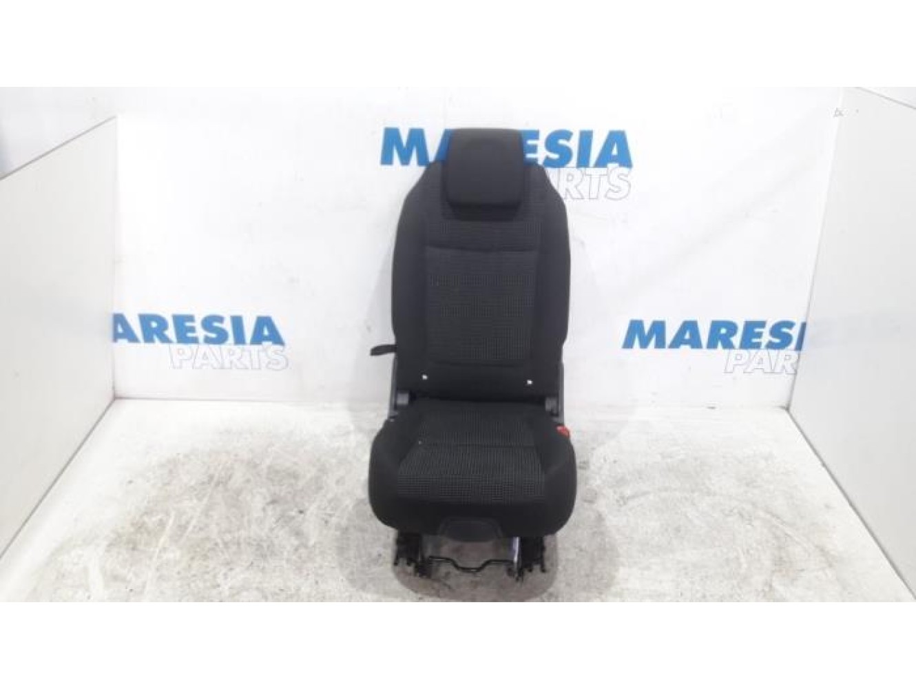 Peugeot - 5008 - Stoel achter
