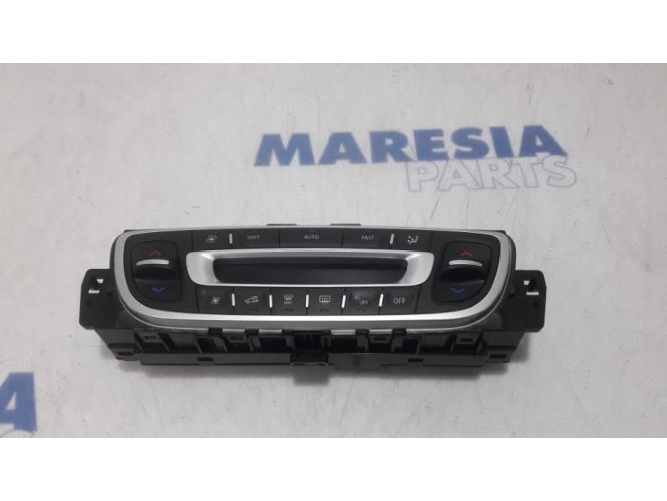 Renault - Scenic - Heater control panel