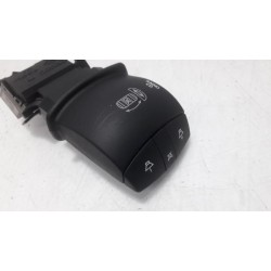 Renault - Scenic - Commande radio volant