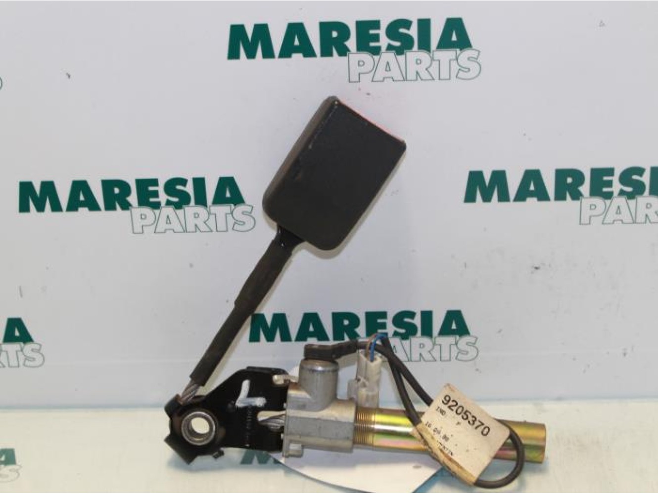 Renault - Kangoo - Gurtsrammer links
