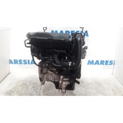 Peugeot - 5008 - Engine