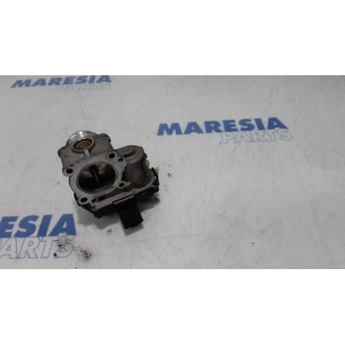 Citroen - C3 - Throttle body