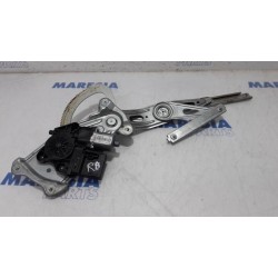 Renault - Scenic - Rear door window mechanism 4-door, right
