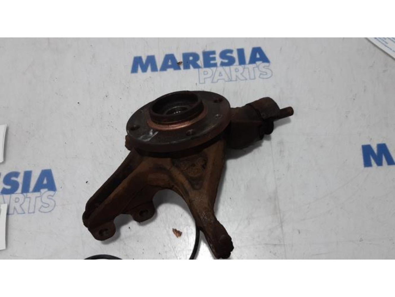 Peugeot - Partner - Knuckle, front right