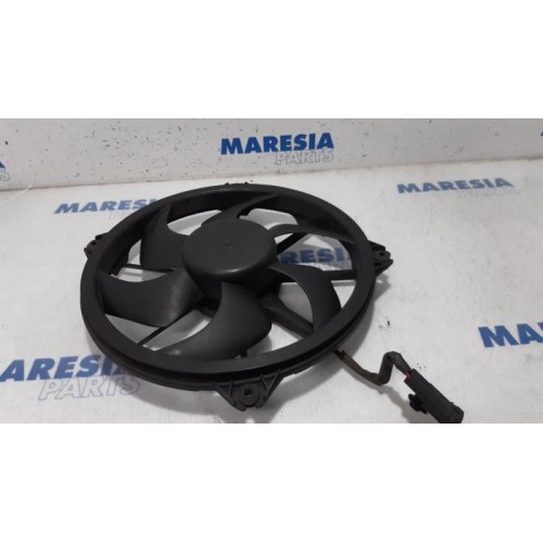 Peugeot - Partner - Fan motor
