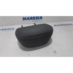 Peugeot - Partner - Headrest