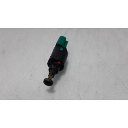 Citroen - Berlingo - Brake light switch