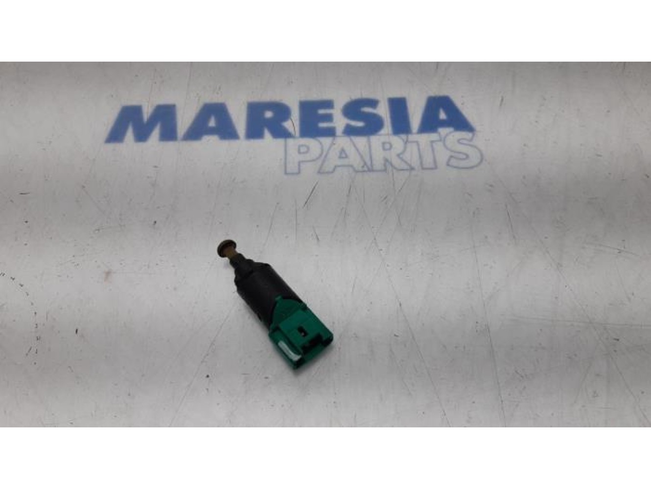 Citroen - Berlingo - Brake light switch