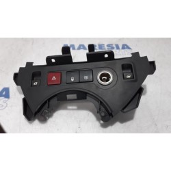 Citroen - Berlingo - Panic lighting switch