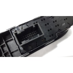 Peugeot - 308 - Multi-functional window switch