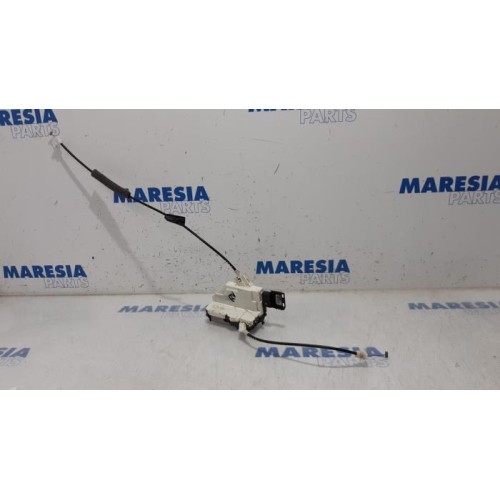 Peugeot - 308 - Front door lock mechanism 4-door, right