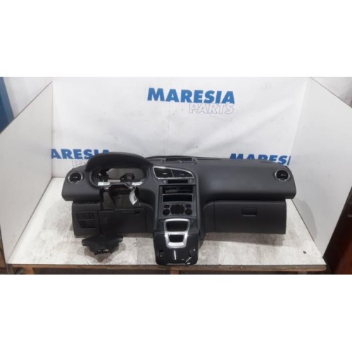Peugeot - 5008 - Airbag set