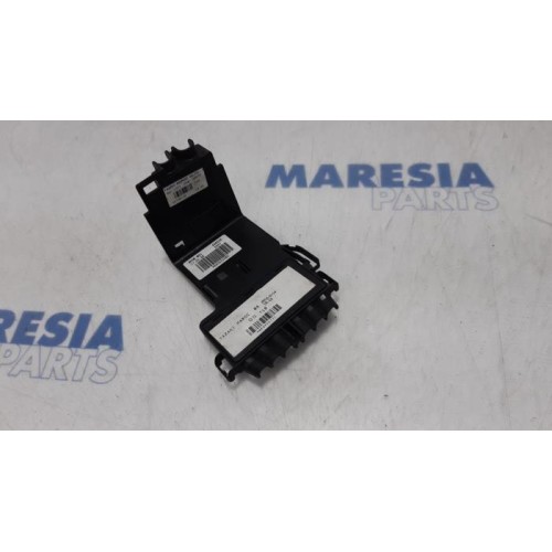 Citroen - Berlingo - Fuse box