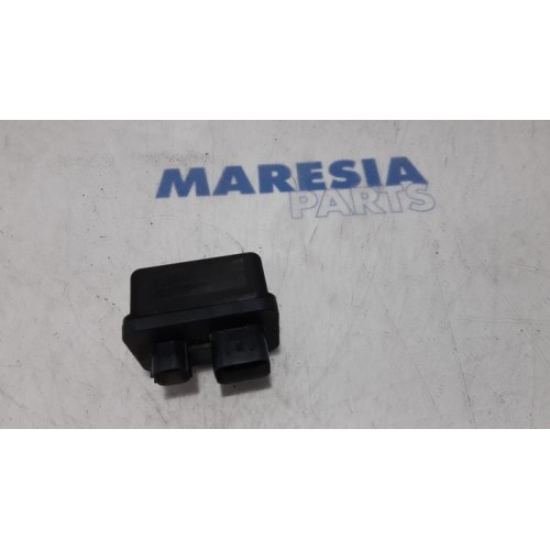 Opel - Combo - Glow plug relay