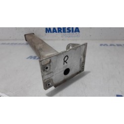 Peugeot - 5008 - Subframe