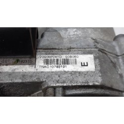 Peugeot - 5008 - Power steering pump